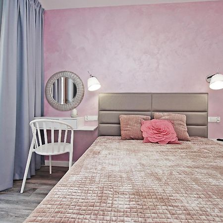 City Center - Riverside By Apartmore Gdansk Exterior photo